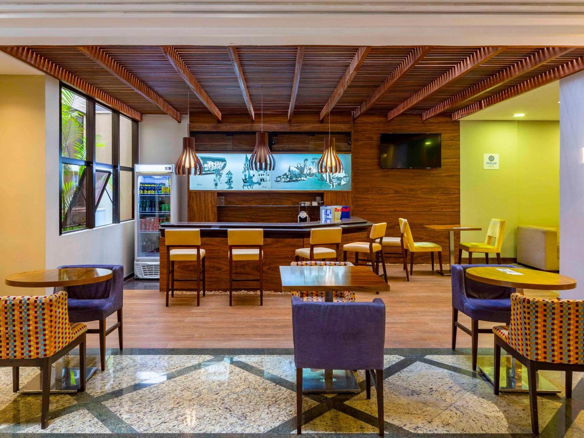 Mercure Curitiba Golden Екстер'єр фото