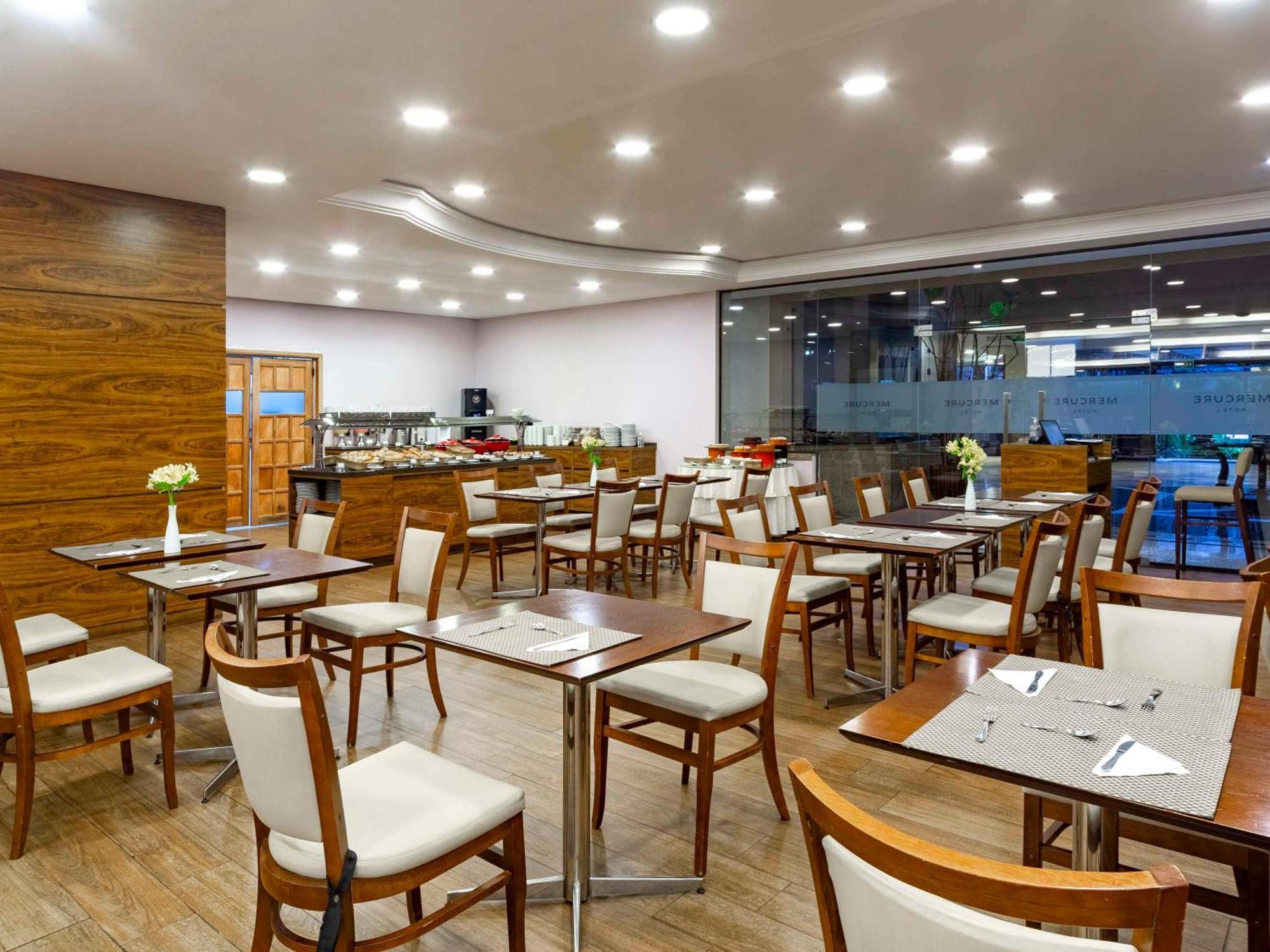 Mercure Curitiba Golden Екстер'єр фото