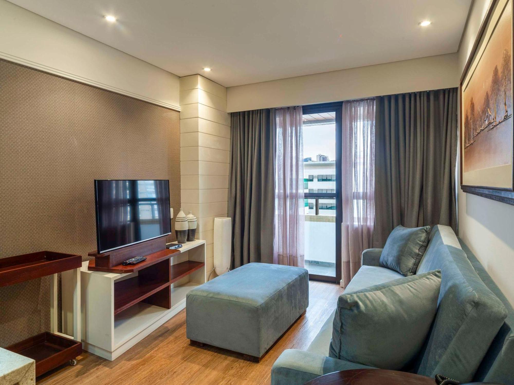 Mercure Curitiba Golden Екстер'єр фото