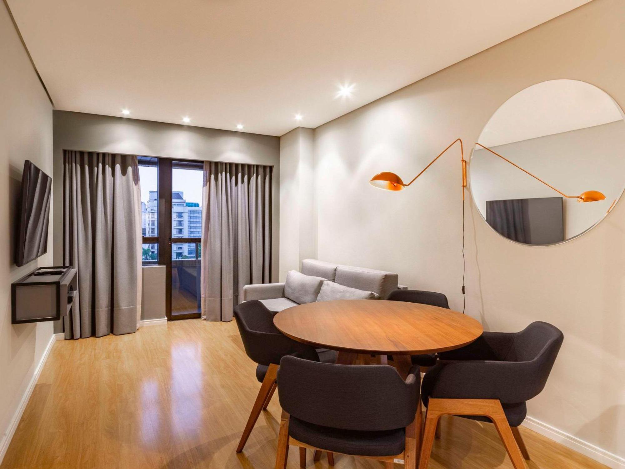 Mercure Curitiba Golden Екстер'єр фото