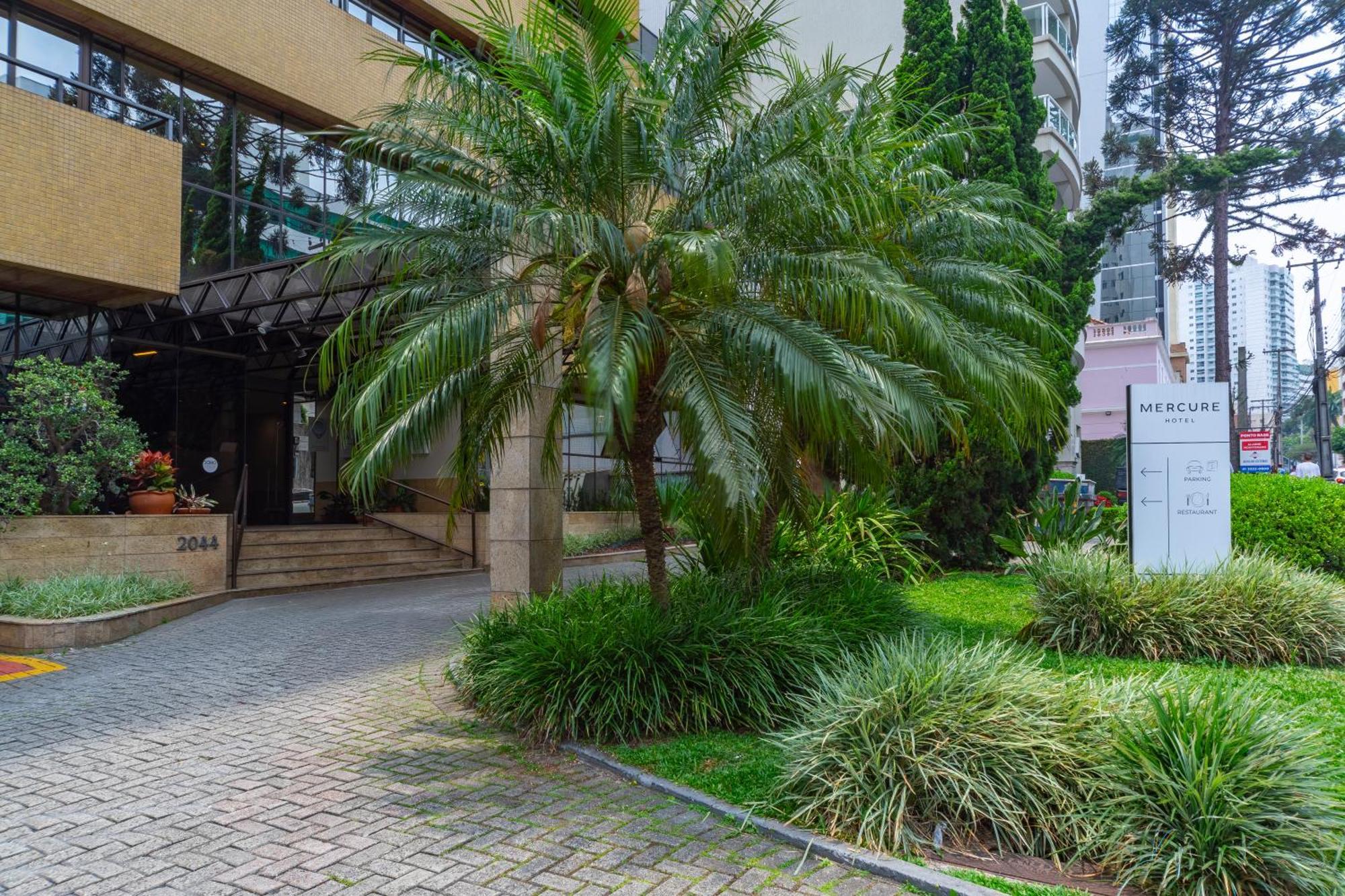 Mercure Curitiba Golden Екстер'єр фото