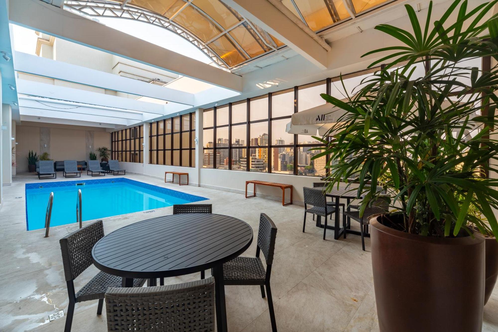 Mercure Curitiba Golden Екстер'єр фото